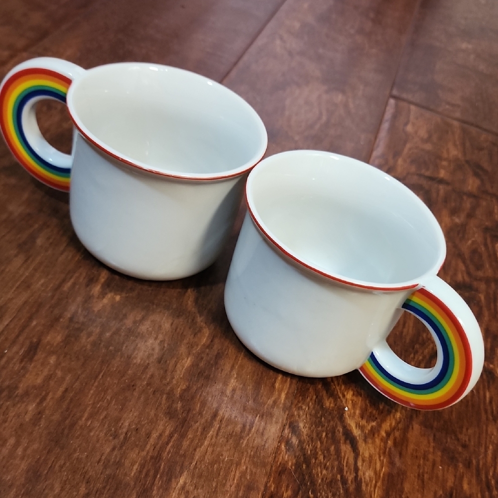 Vintage Vandor Rainbow Ceramic  Mugs Set Of 2 1978